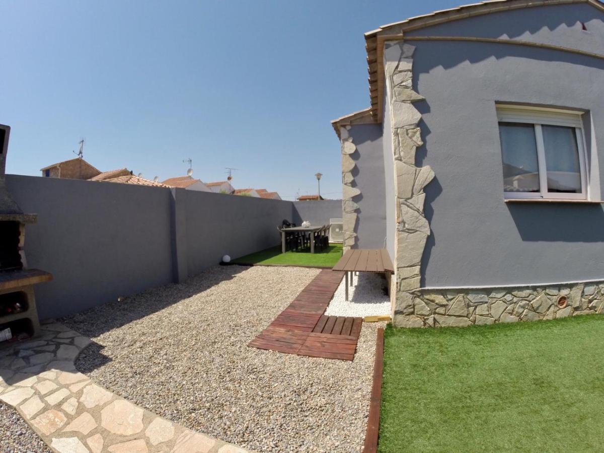 فيلا Casa En L Escala Con Piscina Y Wifi Free L' Escala المظهر الخارجي الصورة
